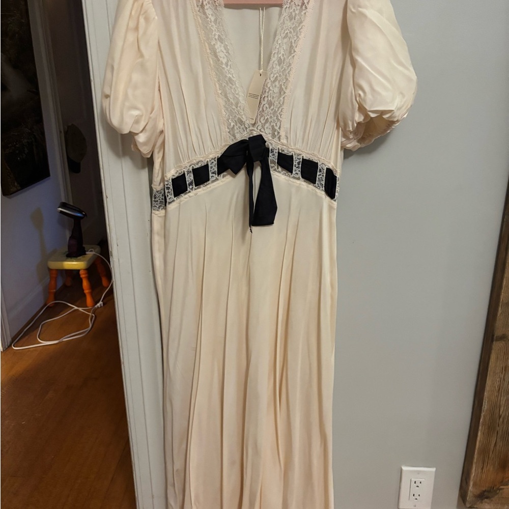 Doen Augustina Dress in Candlelight SIZE XL - Picture 2 of 6